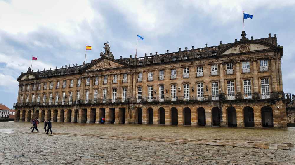 Fachada del Palacio de Rajoy en la Plaza del Obradoiro de Santiago de Compostela