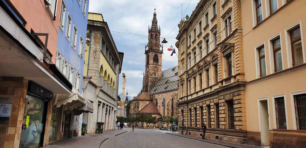 Casco histórico de Bolzano - Van and to Discover