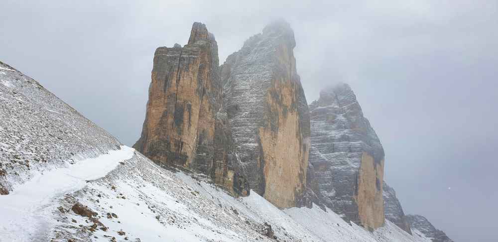 Sendero Tre Cime di Lavaredo - Van and to Discover