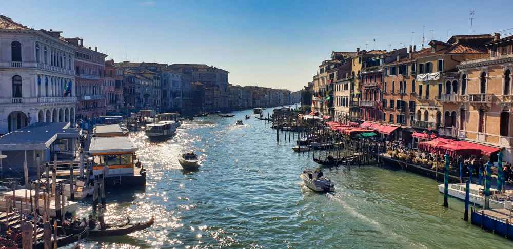 Vistas del Gran Canal desde el Puente de Rialto - Venecia en furgoneta camper