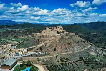 Vista aérea del Castillo medieval de Cardona